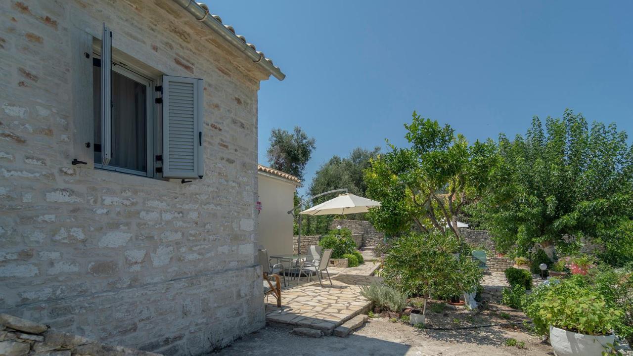 Vila Emilios Stone House Gaios Exteriér fotografie