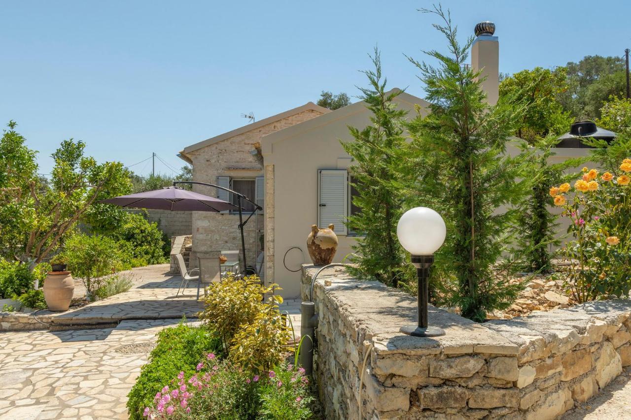 Vila Emilios Stone House Gaios Exteriér fotografie